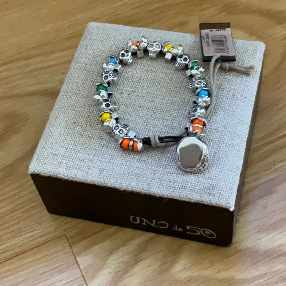 UNO de 50 Multicolor Beaded Bracelet